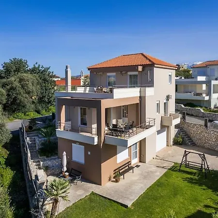 Charilena's Luxury Apartment