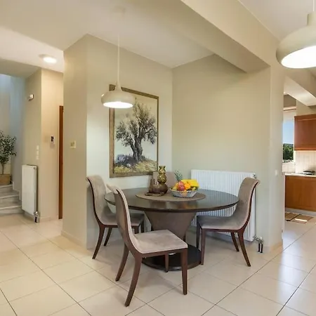Charilena's Luxury Apartment